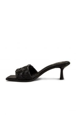 RAYE Santos Heel In Black 6 RAYE Santos Heel In Black -RAYE Sales Shop RAYE WZ1820 V5