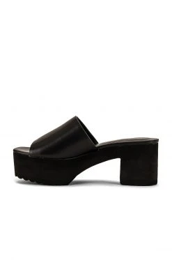 RAYE Plum Heel In Black 11 RAYE Plum Heel In Black -RAYE Sales Shop RAYE WZ1840 V5