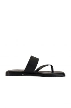 RAYE Cynthia Sandal In Black