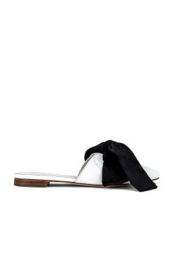 RAYE Magnolia In Black & White