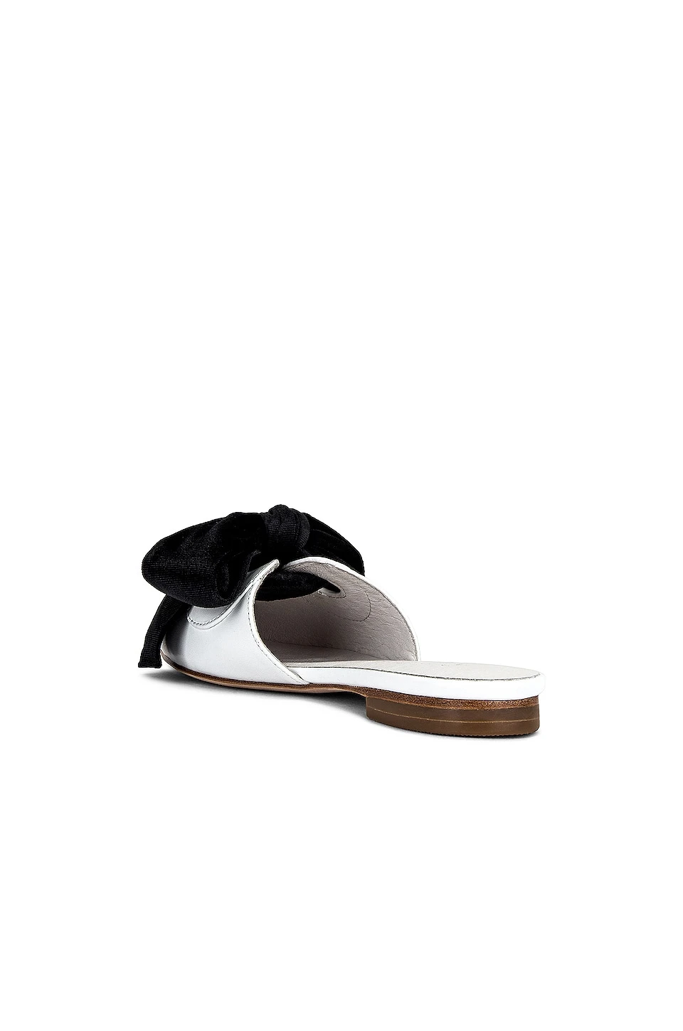 RAYE Magnolia In Black & White 5 RAYE Magnolia In Black & White - Image 3