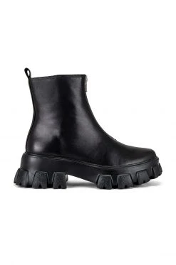 RAYE Eclipse Boot In Black