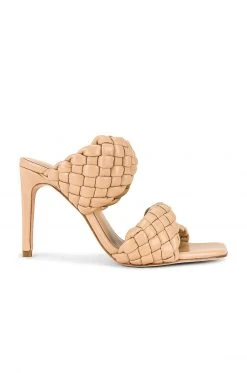 RAYE Jordan Heel In Nude